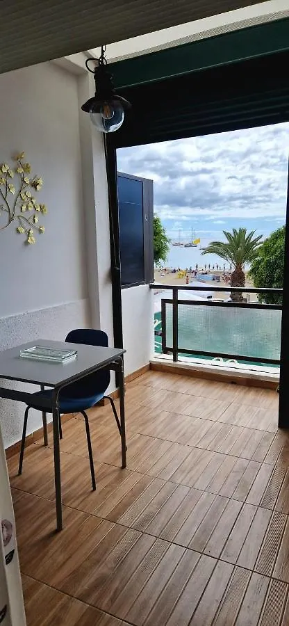Apt. Faraj Playa de las Americas  0*, Playa de las Americas (Tenerife) Spain